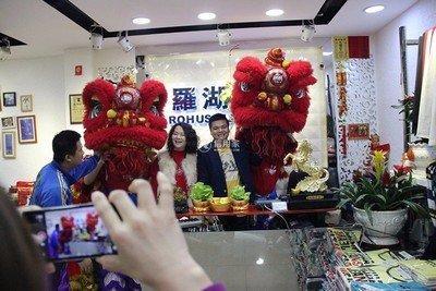 2025年二月初七适合新店或公司开张开业吗