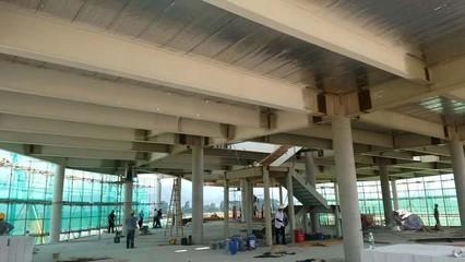 上下嘴唇厚的女人命运好吗 女人上下嘴唇都厚好不好