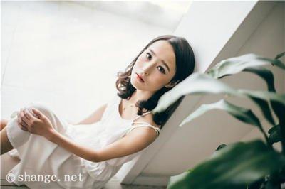 低鼻梁面相女人，鼻梁低的女人面相好吗