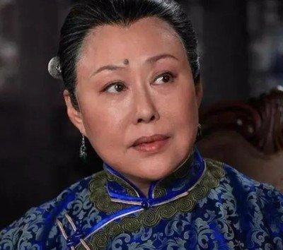 什么面相的男人可以娶到善良贤妻会过日子
