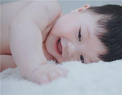 2025属狗孩子小名的选择有哪些技巧