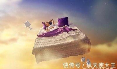 做梦梦见书包里面装满学习用品是什么意思