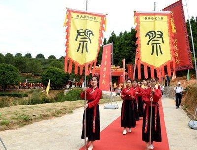 农历八月初八出生的男孩命运如何 真能事事顺利吗