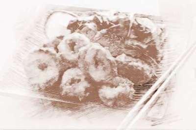 做梦梦见食品室中食物丰富是什么意思