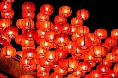 元宵节为什么要闹花灯 元宵节闹花灯的传说
