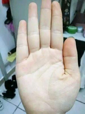 准确分析女人川字纹手相是不是富贵命