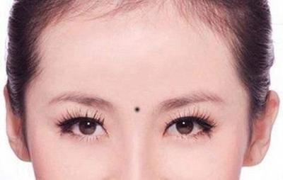 女人哪里长痣感情不顺 女人痣长在这几个地方不好