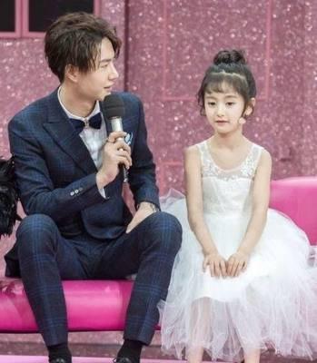 女人圆脸塌鼻子的面相好不好 女人什么面相最好