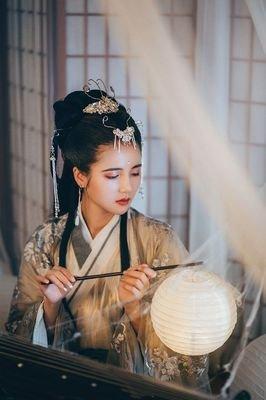 女强人有什么特点 长相怎样是女强人