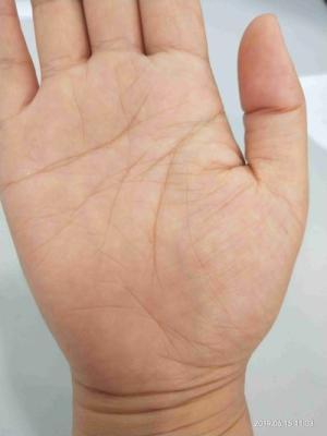 女人川字纹手相好不好 手中有川字纹的女人命运解读