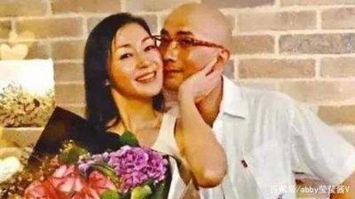 哪些手面相的人容易结婚晚早结婚不好