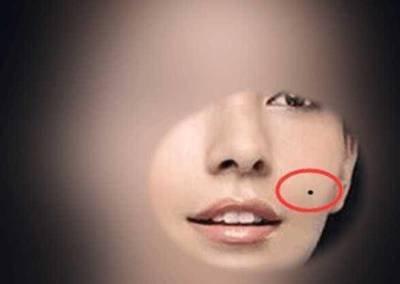 女人这几个地方长痣好命 女人哪里长痣好