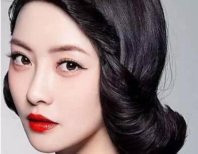 嘴唇厚的女人命好吗 嘴唇厚的女人一生运势怎样
