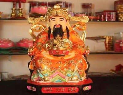 如何在家中摆放财神像掌握相关风水技巧