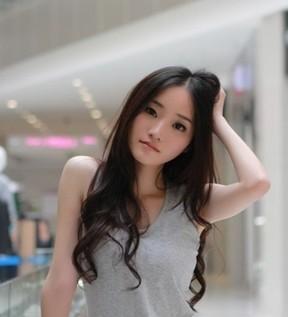 容易招桃花的女人面相特征 看看哪些女人桃花最旺