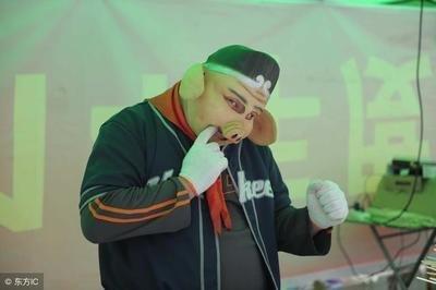 属猪爱上一个人后的表现 怎么判断属猪是否爱你