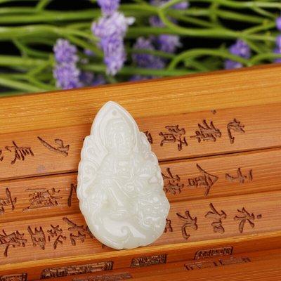 属兔带什么玉(属羊带什么玉最合适)