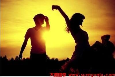 属蛇人的情感和婚姻 属蛇人与谁结婚好