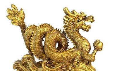 属龙的人在2025年12月中的运势是好是坏