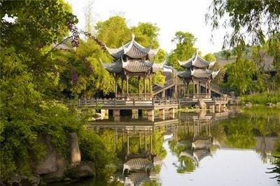 总是做梦梦见江南小镇的情景是怎么回事