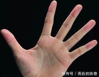 手相看你是不是富贵命能否成为有钱人
