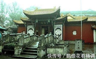 做梦梦见有人告诉我他一直在冥界等着我！！！