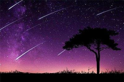 做梦梦见流星雨,和女孩一起看流星雨