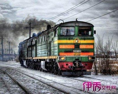 做梦梦见火车 坐火车 赶火车是什么意思