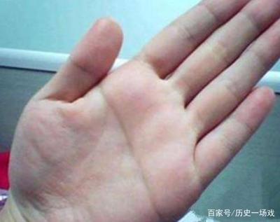 断手掌女人命运 断掌的女人事业能顺利吗