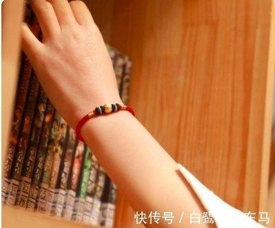 本命年红绳如何佩戴 本命年戴红绳有什么讲究