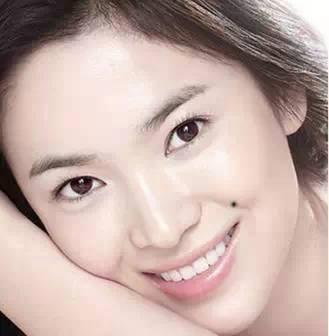 有福气的女人面相痣解析 女人哪些地方长痣好