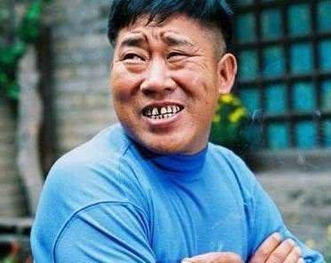 歪嘴的人什么命运 嘴巴歪斜的人命运好吗