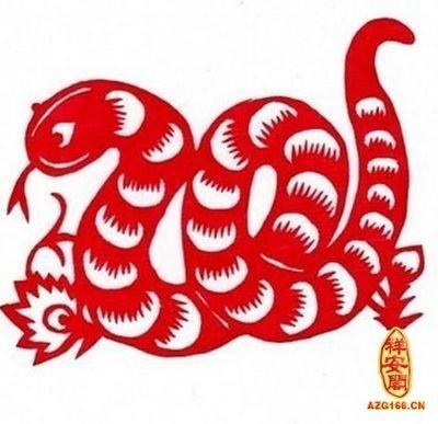 泓翔老师2025年8月生肖蛇运势分析