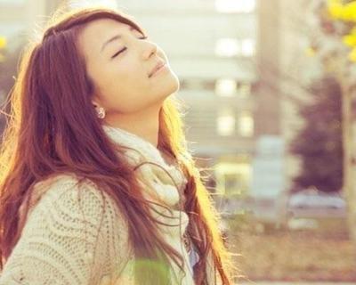 水瓶男真心喜欢一个人的表现 如何看出水瓶男真的爱你 水瓶男真心喜欢一个人的表现 如何看出水瓶男真的爱你