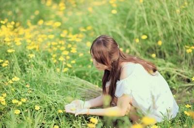 水蓝色眼泪2025年6月白羊座运势