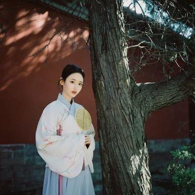 生肖属鸡的女人旺夫吗 属鸡女喜欢什么类型的男