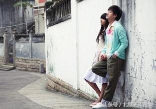 生肖桃花运：戌狗适合在2025年的几月里结婚