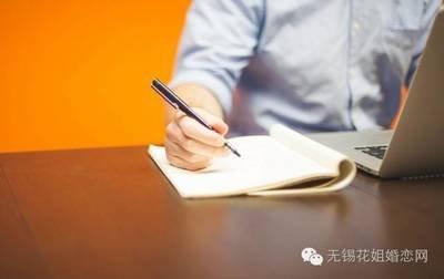 生活中容易孤独的手相特征具体有这些