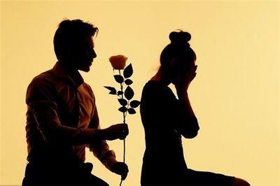 男人二婚的征兆只需要看手相中的这几点就知道