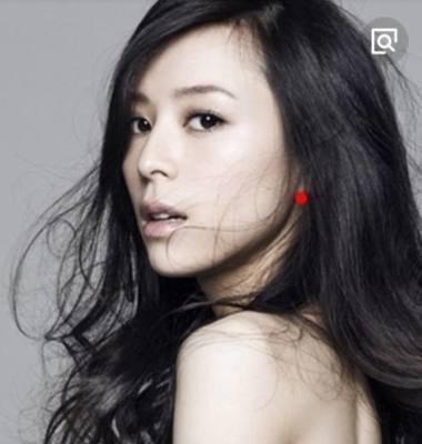 男人耳朵痣相图解大全分析耳朵长痣好不好