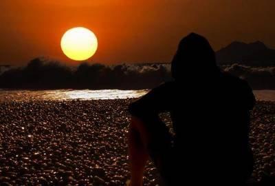 表面嫌弃内心却很在乎的星座有哪些