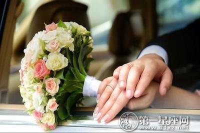 解读恋爱时摩羯女的表现 摩羯女喜欢你会做什么