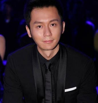 解析男人脸上长痣面相 脸上有痣的男人命运好吗