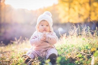 起好听的女孩名字 如何给女孩起一个好听的名字