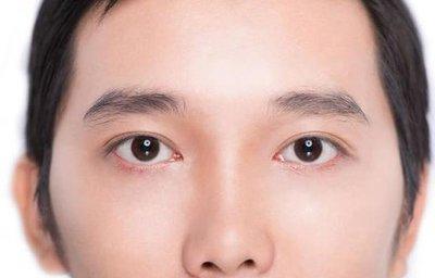 面相学中嘴唇薄的女性有什么说法了解多少