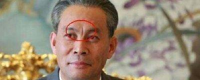 额头悬针纹面相图解 额头长有悬针纹带来哪些影响