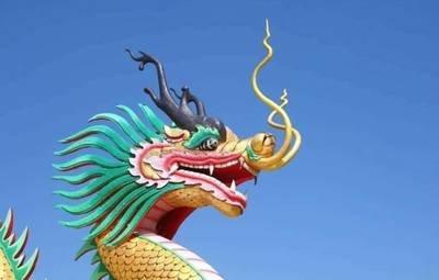 蛇年出生的人是否会在2025年中遭遇婚姻危机