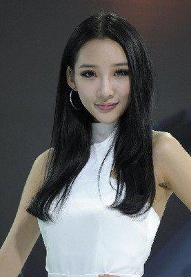 蛇年出生的人的命运好吗 属鸡人一生命运怎样
