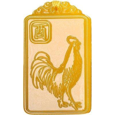 蛇年配带什么吊坠(八一年的鸡与什么配最好)